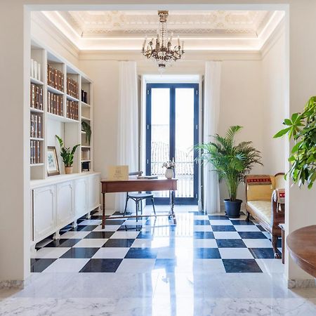 Palazzo Costarelli - Bed And Breakfast 카타니아 외부 사진