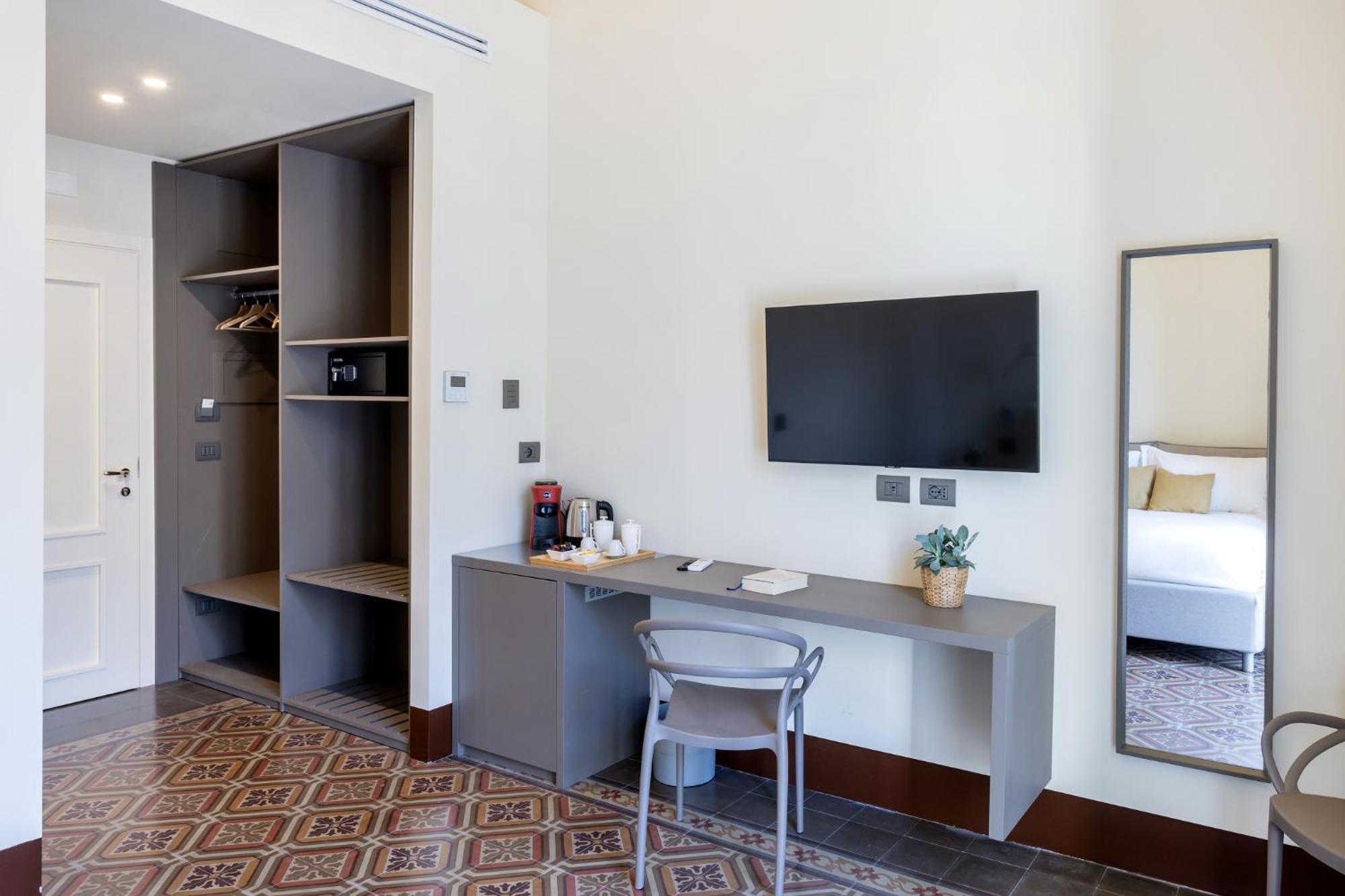 Palazzo Costarelli - Bed And Breakfast 카타니아 외부 사진
