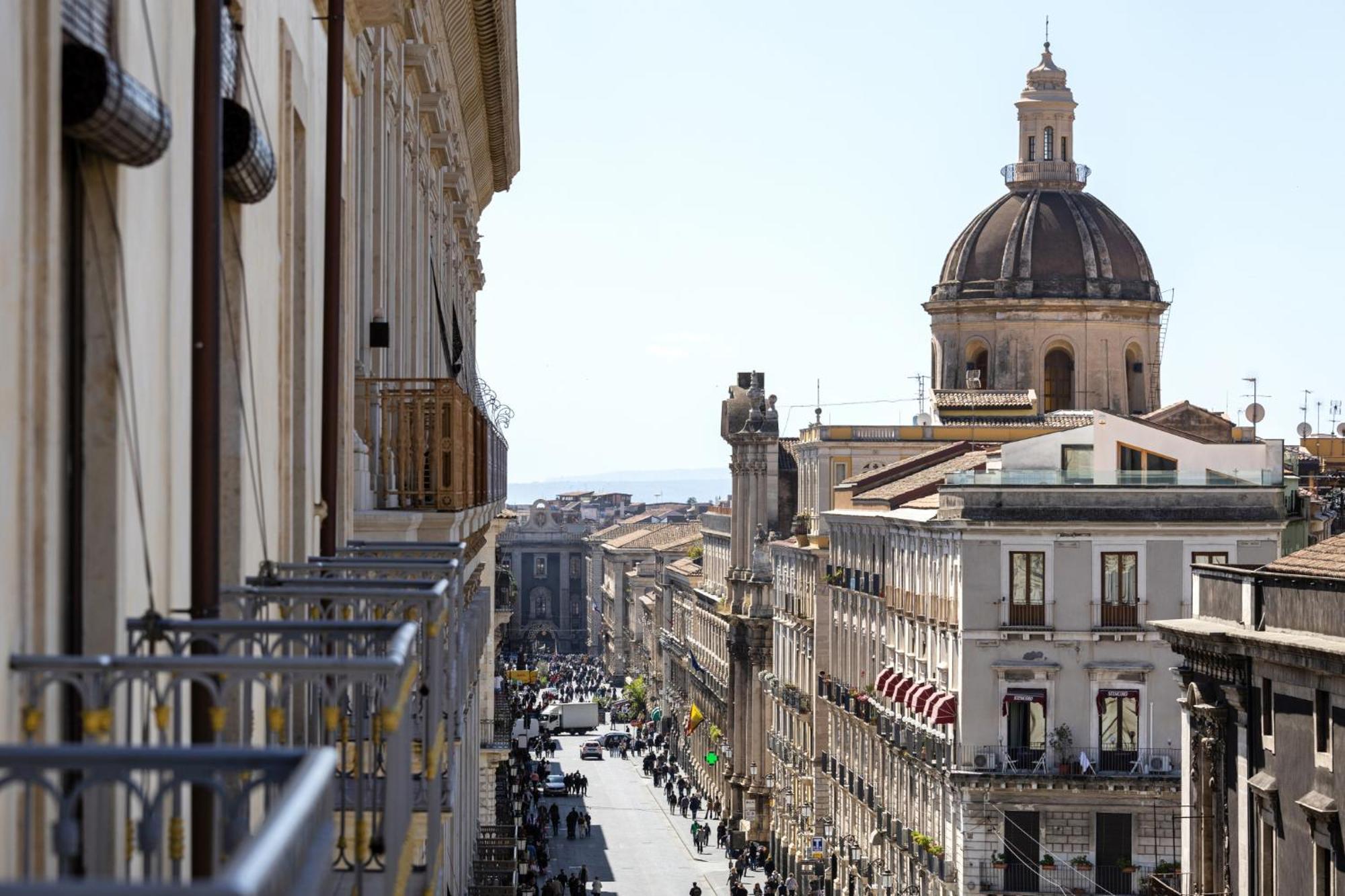 Palazzo Costarelli - Bed And Breakfast 카타니아 외부 사진