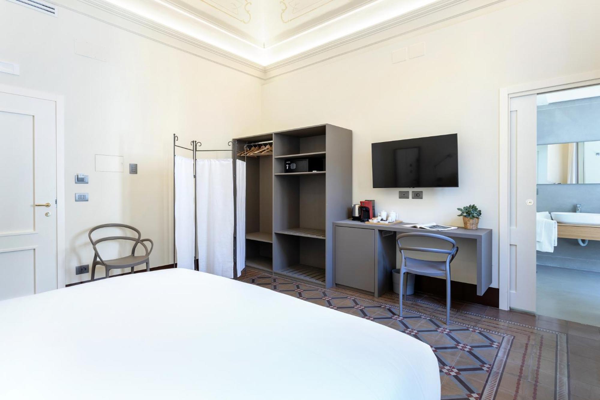Palazzo Costarelli - Bed And Breakfast 카타니아 객실 사진