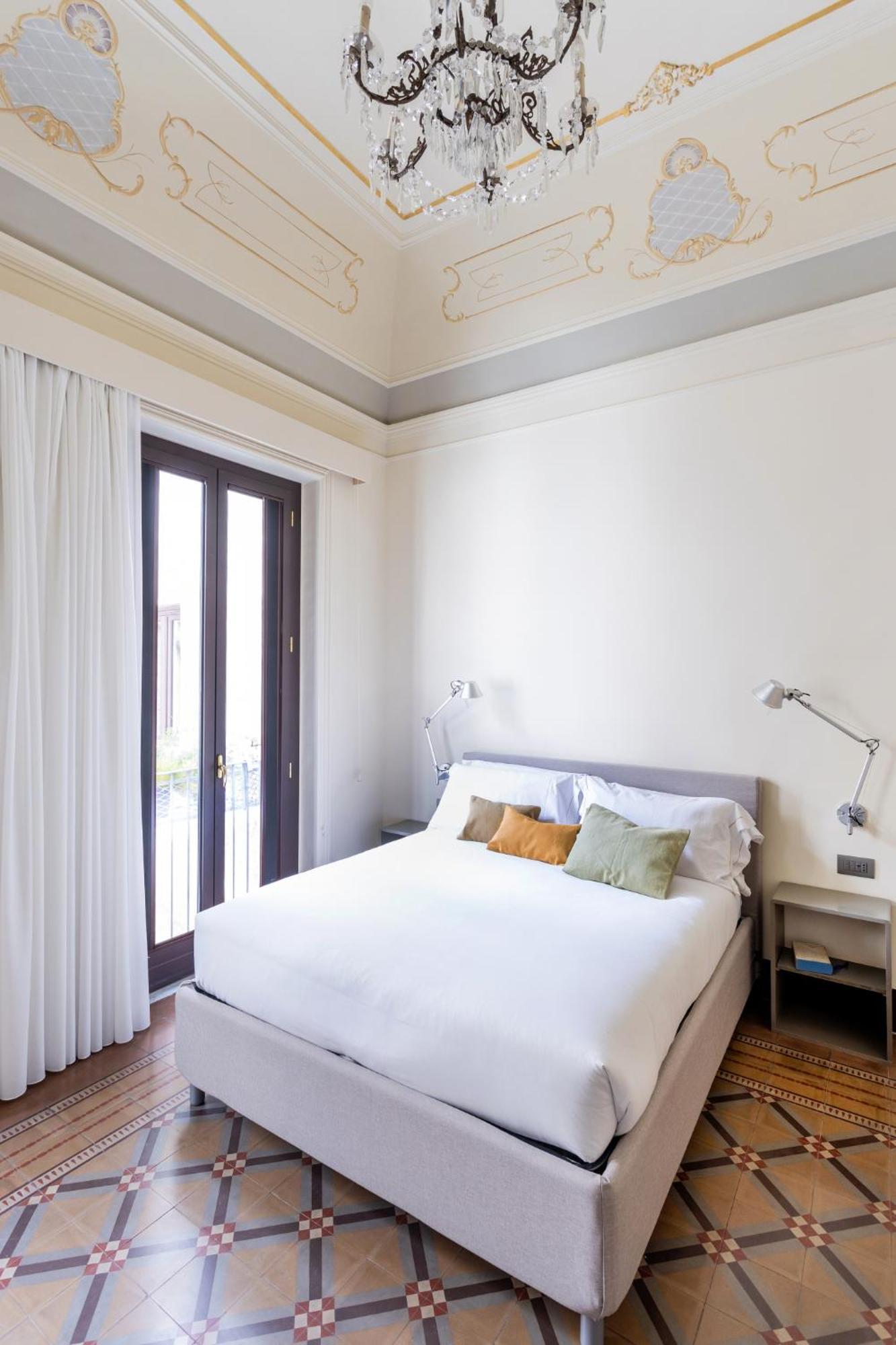 Palazzo Costarelli - Bed And Breakfast 카타니아 객실 사진