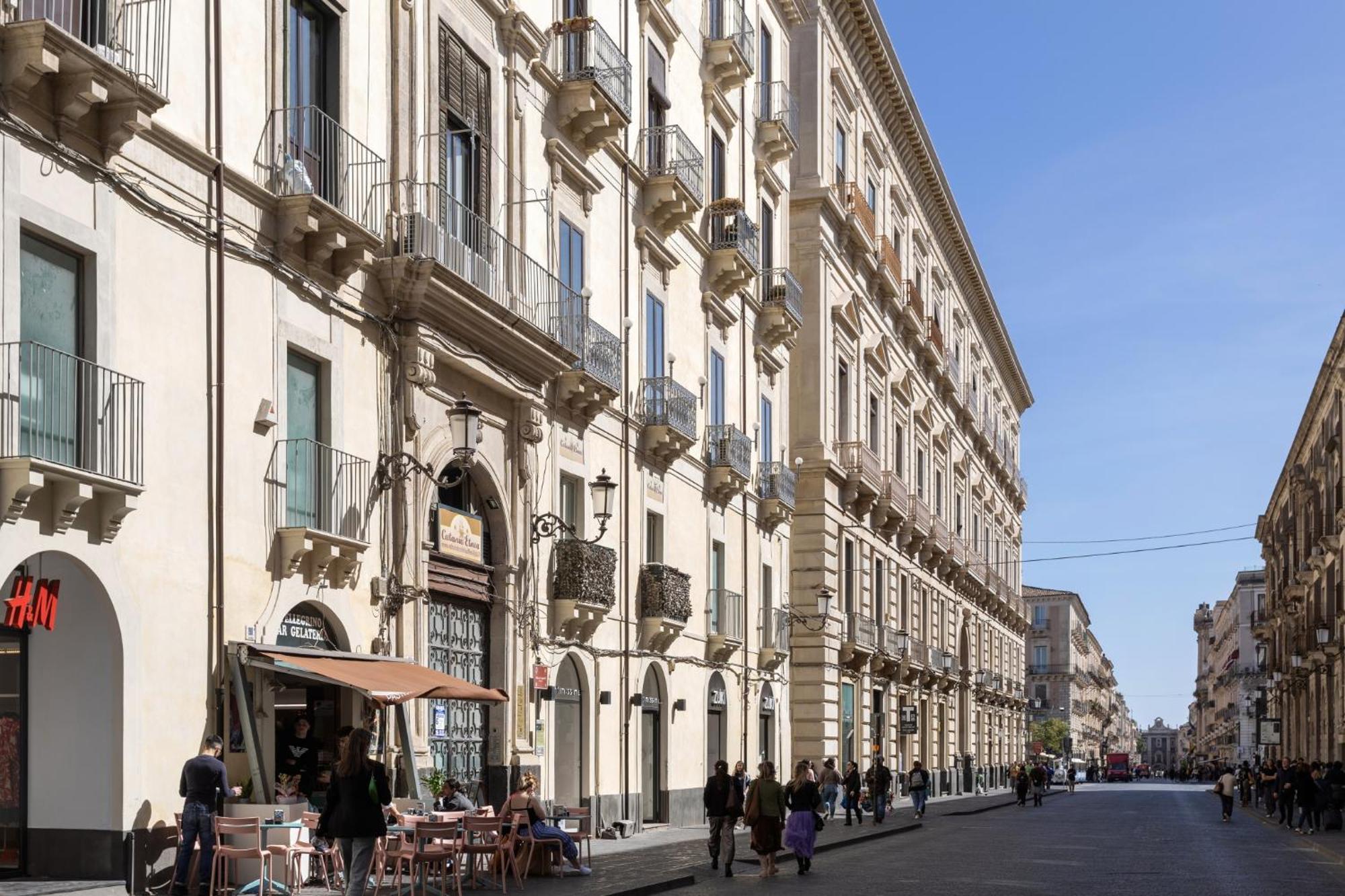 Palazzo Costarelli - Bed And Breakfast 카타니아 외부 사진